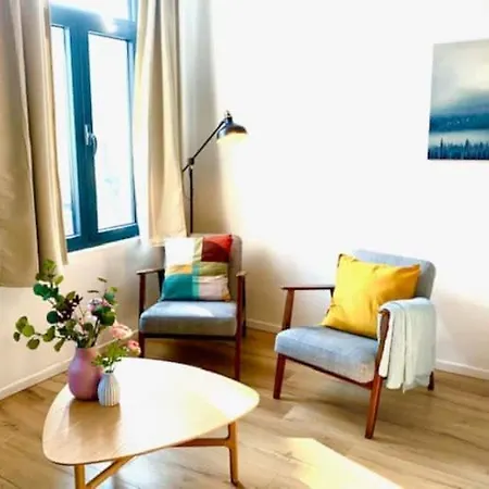 Sam In Apartment *